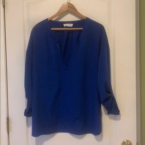 Two by Vince Camuto Large Blue Blouse Shirt V neck
